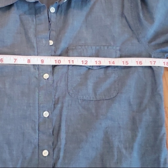J. Crew Blue Popover with Long Sleeves with Folding Tabs. - Picture 7 of 9